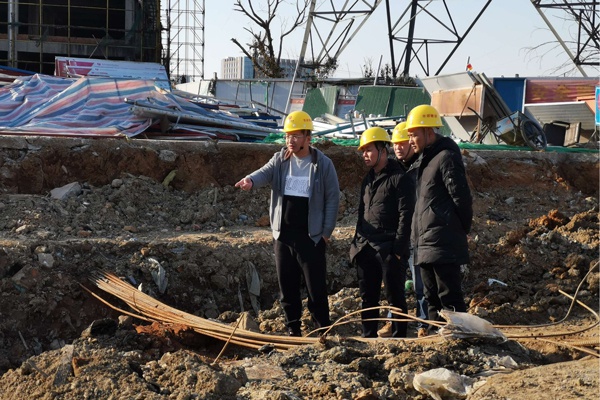 1609496122639123.jpg 南昌市政建設黨委副書記總經理王海龍到洛陽東路綜合改造工程指導工作600400P7.jpg