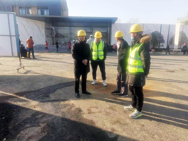 1610500730307151.jpg 南昌市政建設(shè)黨委委員付海華市政公用城周邊市政道路工程檢查6001.jpg