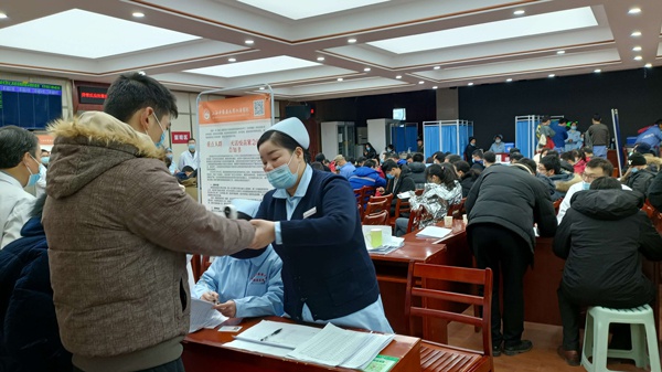 1610677403737879.jpg 南昌市政建設全體員工江西中醫藥大學附屬醫院新冠疫苗接種6002.jpg