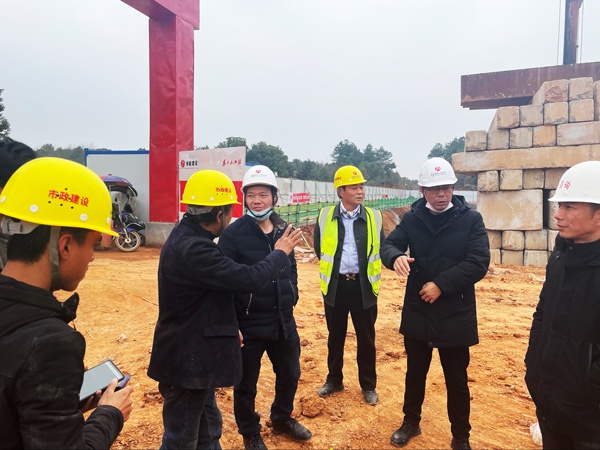 1612339704564655.jpg 南昌市政建設集團湖南名門國際項目節前安全檢查6003.jpg