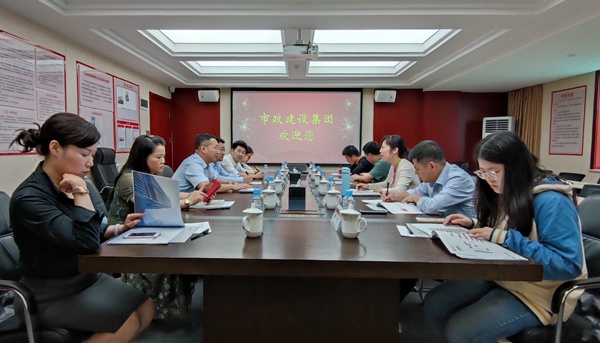 1622105041774178.jpg 萬年縣副縣長李火秀光臨我司參觀交流6001.jpg