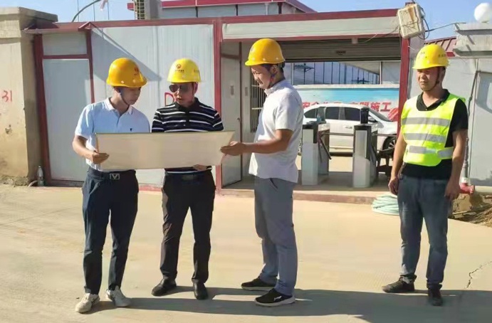 1632471571671515.jpg 南昌市政建設集團黎德義前往污水全收集第一批昌安路地下式再生水處理站青山湖區秦坊村安置房一期一標段檢查6912.jpg