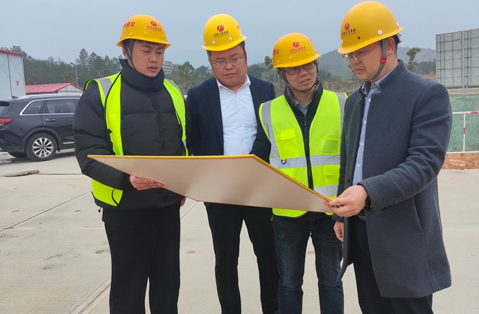 1639475683292159.jpg 付海華前往綠色建筑產業園項目檢查指導6912.jpg