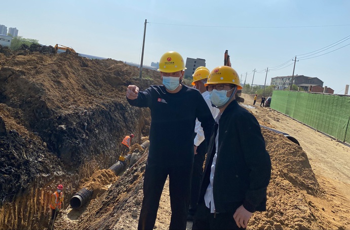 1649900167479557.jpg 徐旭前往昌東三路道路建設工程項目檢查指導疫情防控安全生產工作691.jpg