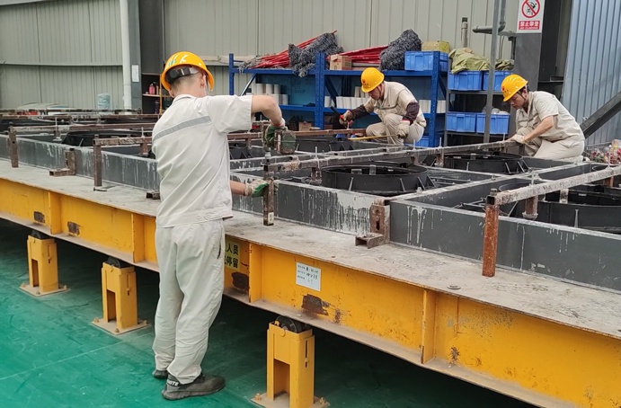 南昌市政建設集團一體化預制井蓋生產工藝流程 南昌市政建設集團一體化預制井蓋生產工藝流程