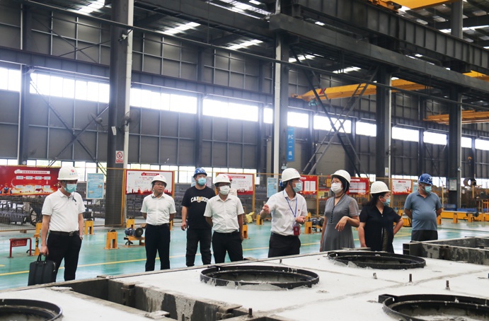 南昌市發改委副主任鐘雷英到市政遠大公司調研裝配式建筑