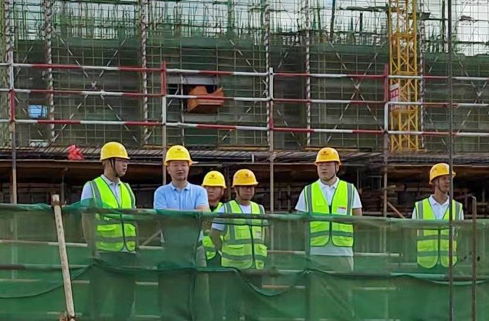 市政建設(shè)王海龍到市政公用城三期項(xiàng)目檢查指導(dǎo) 市政建設(shè)王海龍到市政公用城三期項(xiàng)目檢查指導(dǎo)