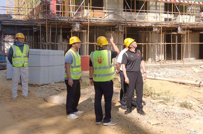 徐旭到市政公用城三期項目檢查指導(dǎo) 徐旭到市政公用城三期項目檢查指導(dǎo)