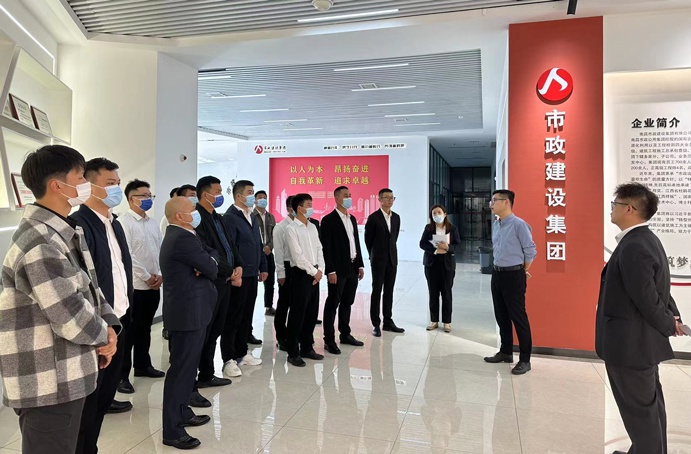 南昌市政建設集團安監(信訪)部組織開展“師帶徒”活動啟動儀式 南昌市政建設集團安監(信訪)部組織開展“師帶徒”活動啟動儀式