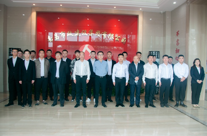 南昌市政建設集團安監(信訪)部組織開展“師帶徒”活動啟動儀式 南昌市政建設集團安監(信訪)部組織開展“師帶徒”活動啟動儀式