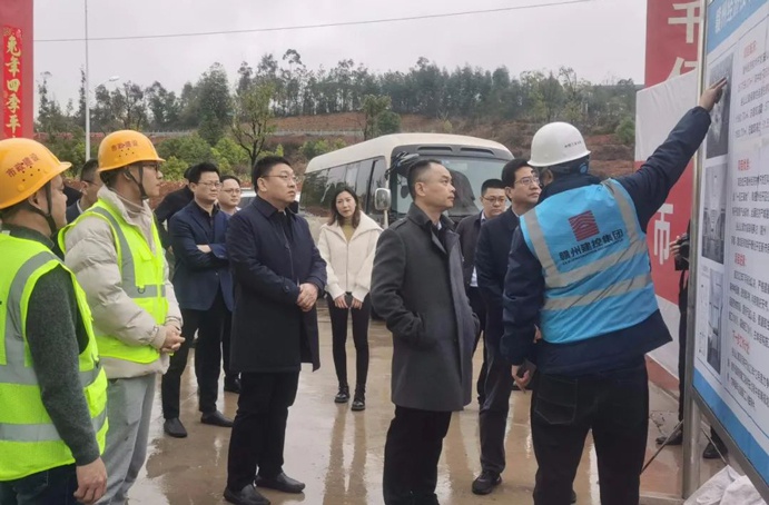 國家開發銀行江西省分行行長徐海濤到贛州谷山公寓保障性租賃住房項目一期走訪調研