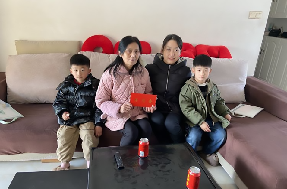 南昌市政建設集團開展2024年春節“送溫暖”走訪慰問行動 南昌市政建設集團開展2024年春節“送溫暖”走訪慰問行動