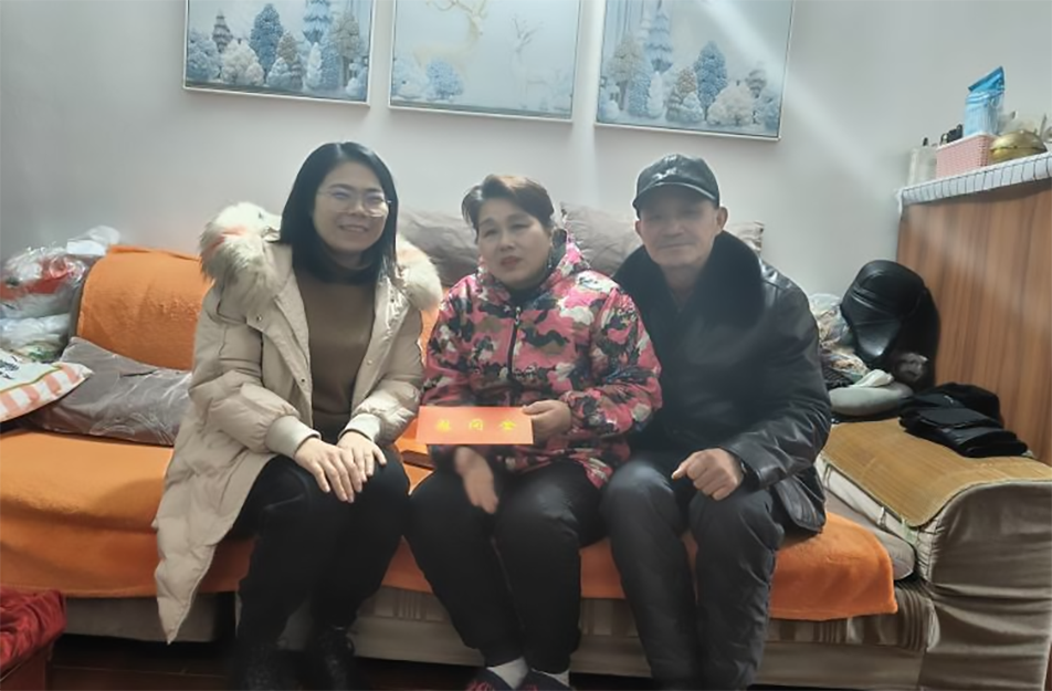 南昌市政建設集團開展2024年春節“送溫暖”走訪慰問行動 南昌市政建設集團開展2024年春節“送溫暖”走訪慰問行動