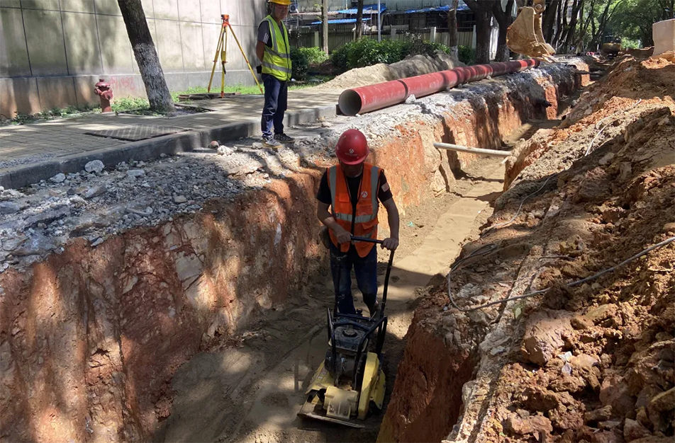 江西財經大學雨污分流項目爭分奪秒搶進度 江西財經大學雨污分流項目爭分奪秒搶進度