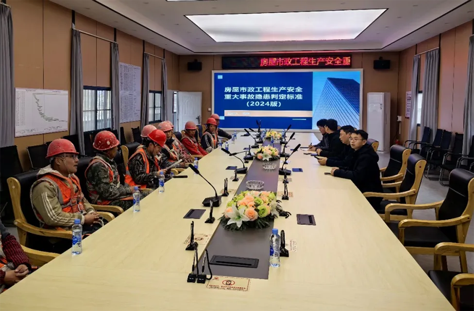 高處作業安全培訓|腳手架搭設、防墜落措施與事故警示教育 高處作業安全培訓|腳手架搭設、防墜落措施與事故警示教育